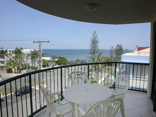 Meridian Caloundra Room photo